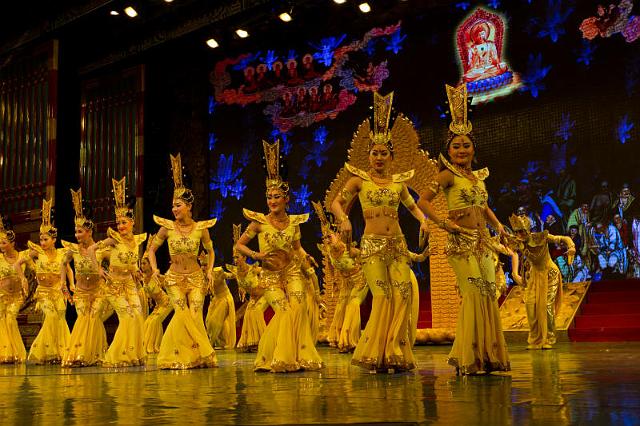 048 Xian, tang dynasty show.jpg